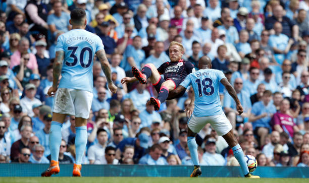 在与某位新 在与某位新