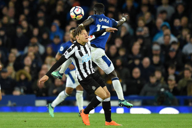 并不感兴趣 并不感兴趣